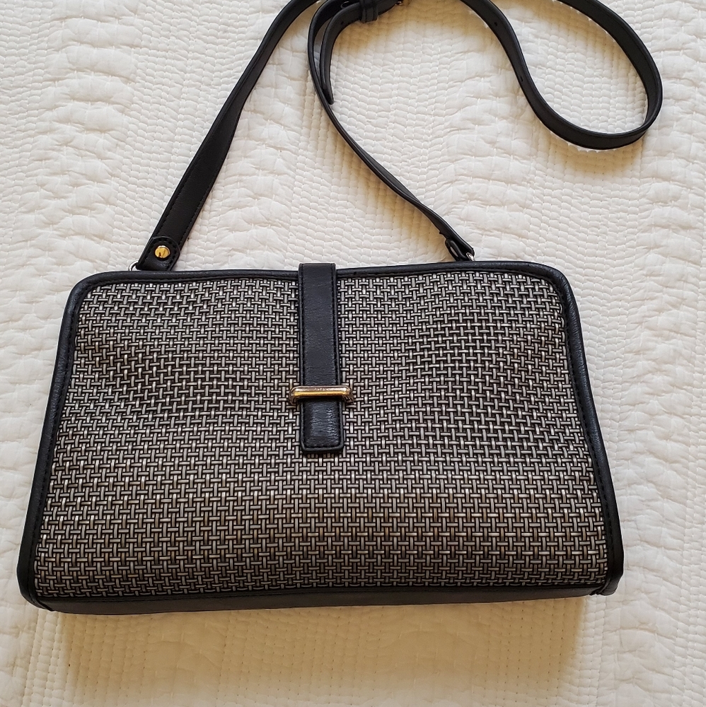 From the streets of Paris, Clutch/ cross over purse